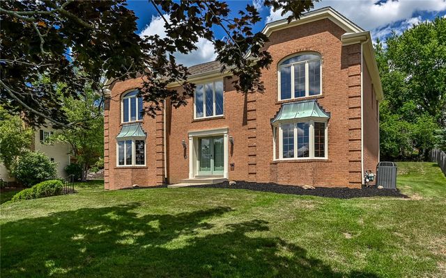 2528 Riva Ridge, Franklin Park, PA 15090