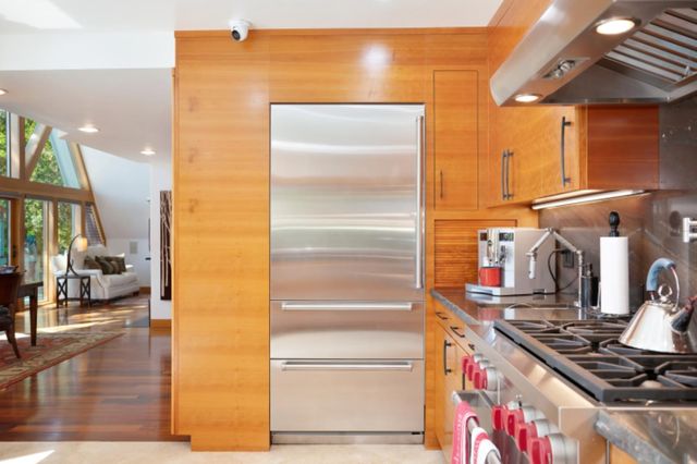 2851 Garden Hwy, Sacramento, CA 95833