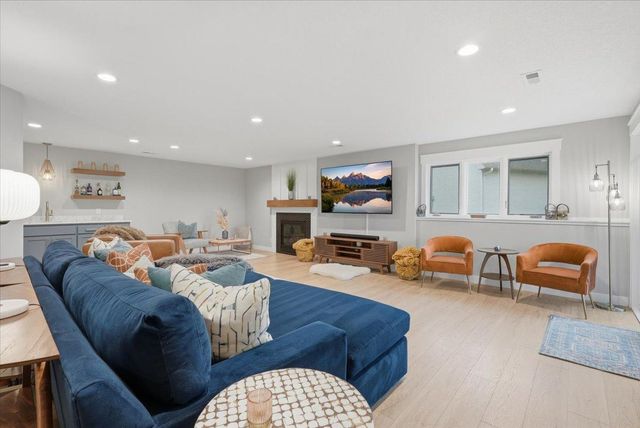 1647 Valley Quail Drive, River Falls, WI 54022