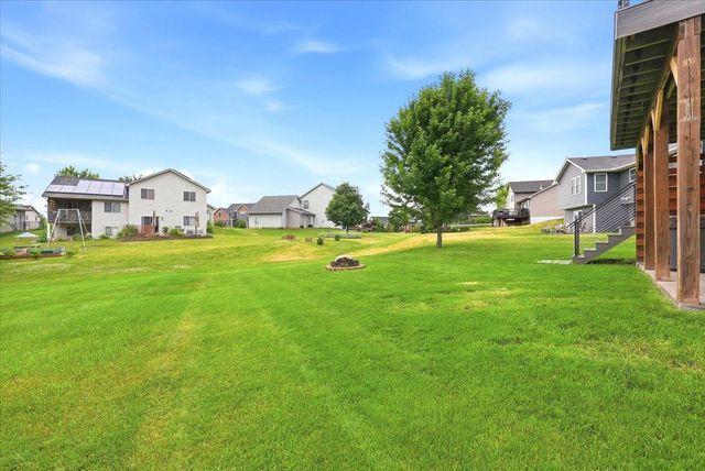 1647 Valley Quail Drive, River Falls, WI 54022