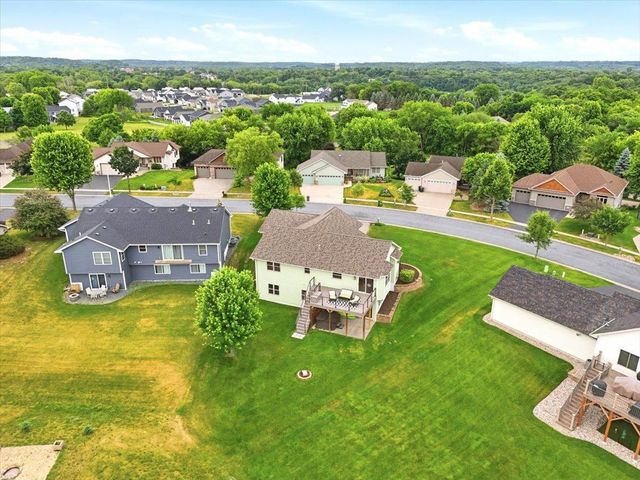1647 Valley Quail Drive, River Falls, WI 54022