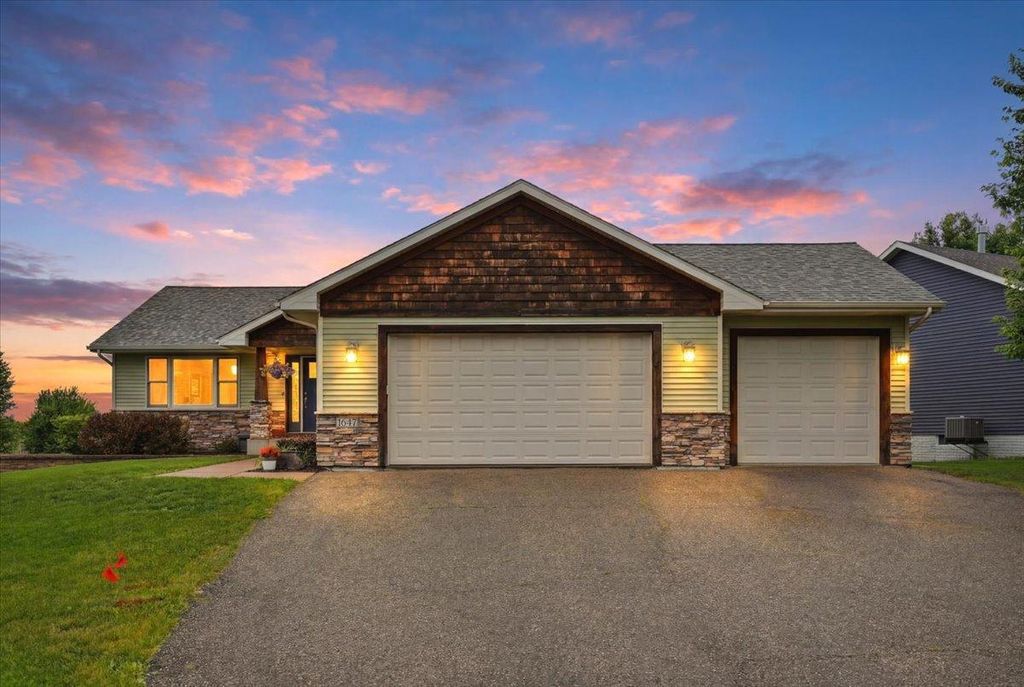 1647 Valley Quail Drive, River Falls, WI 54022