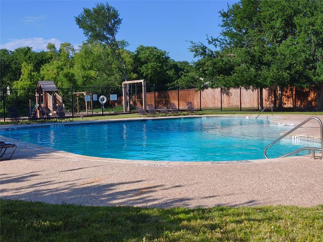 406 Stanley Falls Drive, Anna, TX 75409