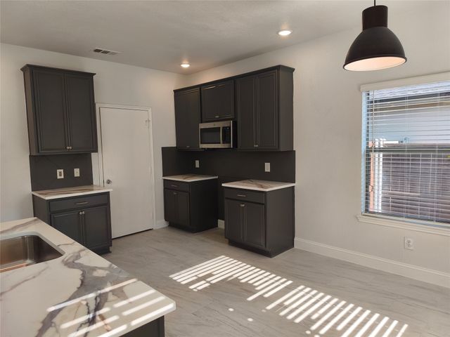 406 Stanley Falls Drive, Anna, TX 75409