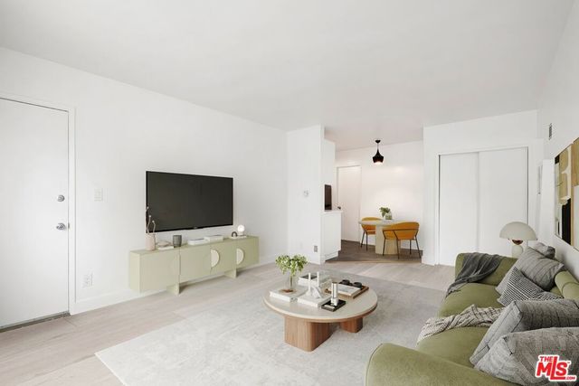 200 N Rampart Boulevard, Los Angeles, CA 90026