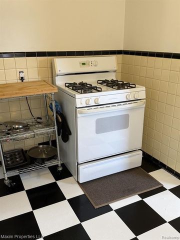 18485 Monte Vista Street, Detroit, MI 48221