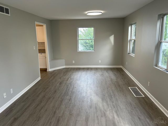 58 Flamingo Drive, St Clair Twp, OH 45013