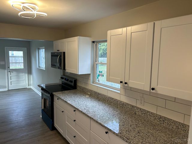 58 Flamingo Drive, St Clair Twp, OH 45013