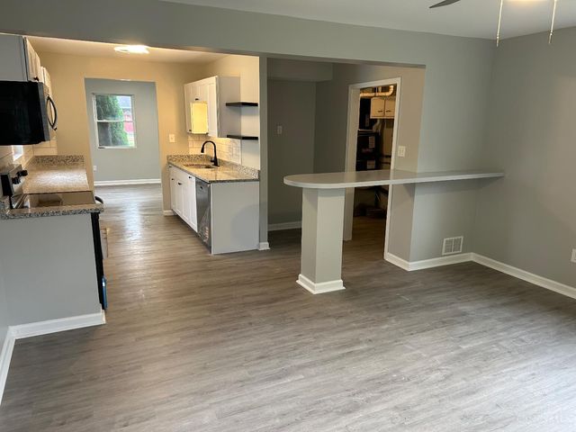 58 Flamingo Drive, St Clair Twp, OH 45013