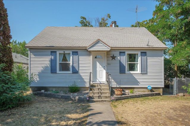1911 E Sharp Ave, Spokane, WA 99202