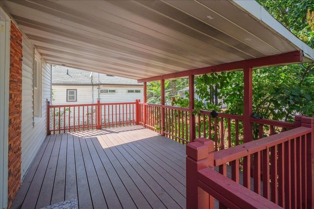 1911 E Sharp Ave, Spokane, WA 99202