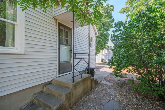 1911 E Sharp Ave, Spokane, WA 99202