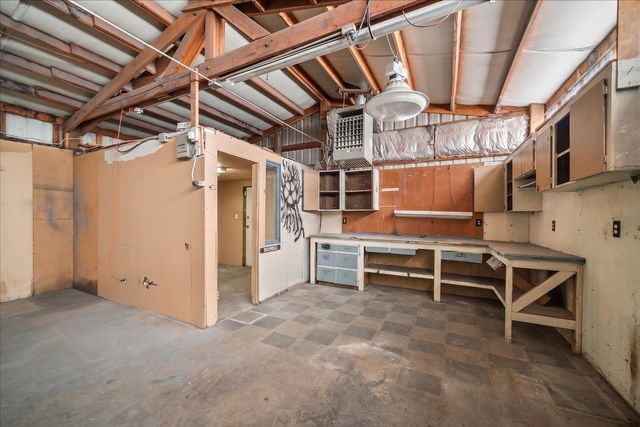 1911 E Sharp Ave, Spokane, WA 99202