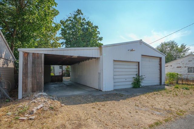 1911 E Sharp Ave, Spokane, WA 99202