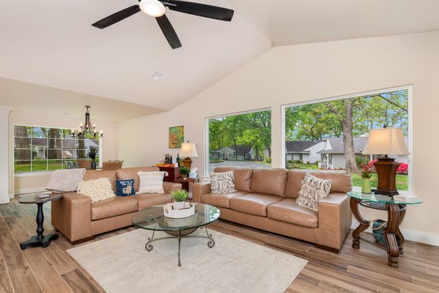 30501 S 562 Road 29, Monkey Island, OK 74331