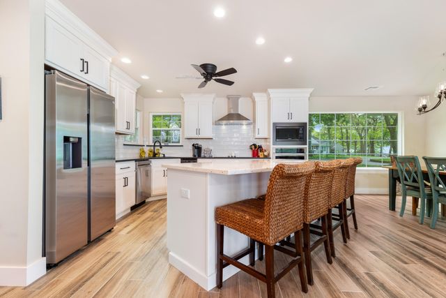 30501 S 562 Road 29, Monkey Island, OK 74331