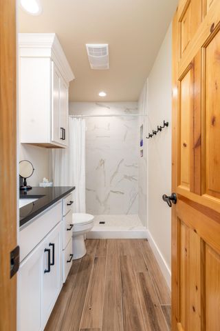 30501 S 562 Road 29, Monkey Island, OK 74331