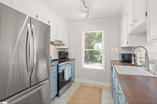 410 Parkins Mill Road, Greenville, SC 29607