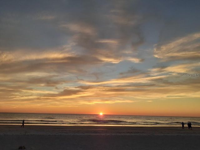 121 14TH AVENUE, Indian Rocks Beach, FL 33785