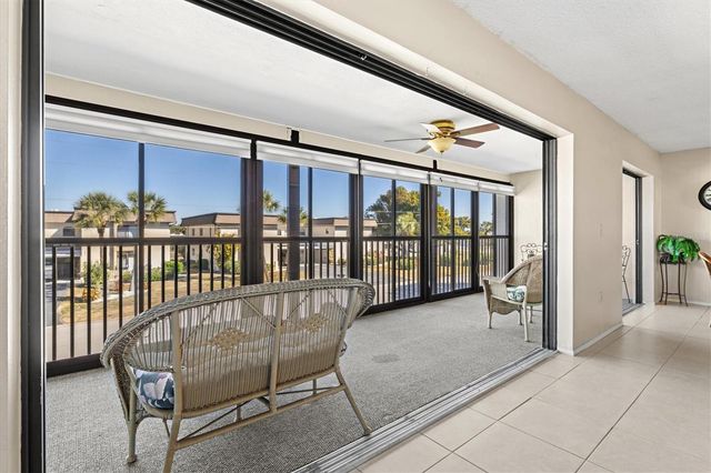 1770 LAKE PLACE 1770C, Venice, FL 34293