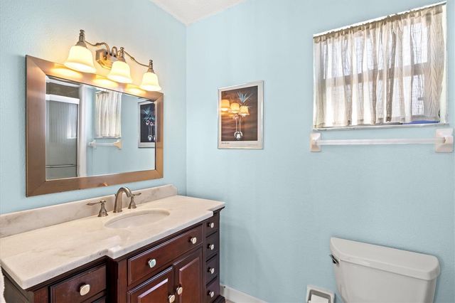 1770 LAKE PLACE 1770C, Venice, FL 34293