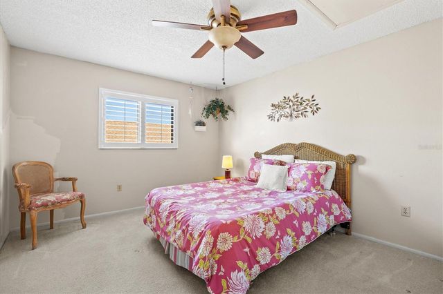 1770 LAKE PLACE 1770C, Venice, FL 34293