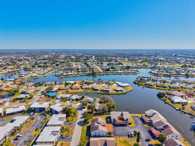 1770 LAKE PLACE 1770C, Venice, FL 34293