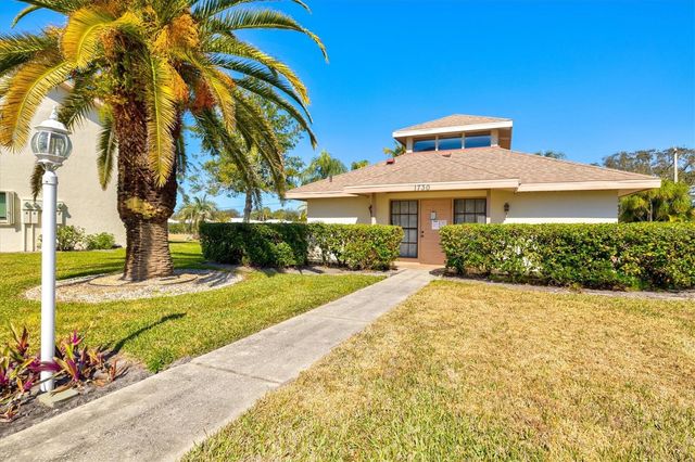 1770 LAKE PLACE 1770C, Venice, FL 34293