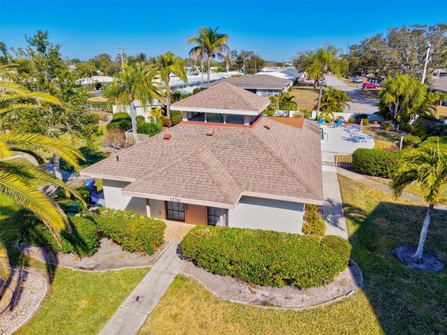 1770 LAKE PLACE 1770C, Venice, FL 34293