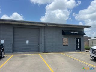 108 Cozzi Circle L & M, Victoria, TX 77901