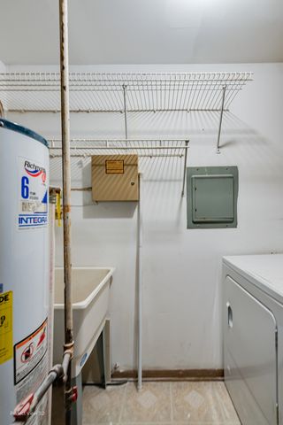 966 CUMBERLAND Court A1, Roselle, IL 60172