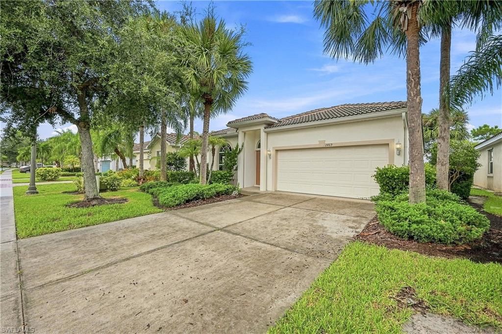 2469 Keystone Lake DR, CAPE CORAL, FL 33909 — photo 2