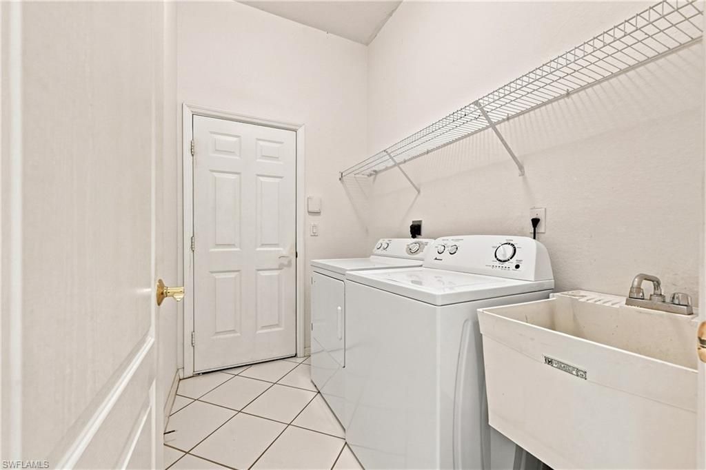 Image 23 of property listing at 2469 Keystone Lake DR, Cape Coral, FL 33909