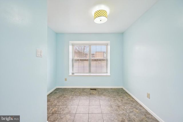 233 A MILTON AVE, Horsham, PA 19044