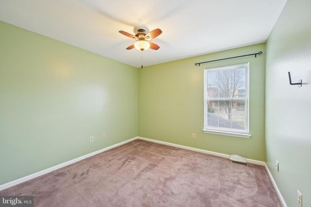 233 A MILTON AVE, Horsham, PA 19044