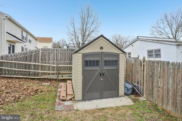 233 A MILTON AVE, Horsham, PA 19044