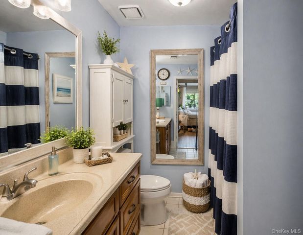 811 Shore Road 11, Long Beach, NY 11561