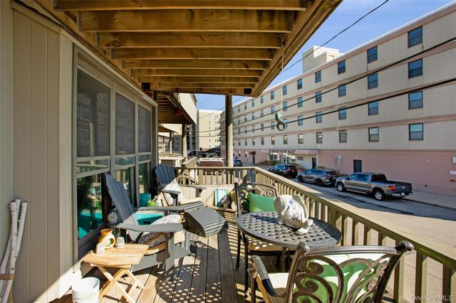 811 Shore Road 11, Long Beach, NY 11561