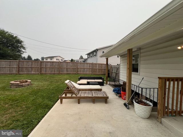 6017 BLACK FRIARS CIR, Baltimore, MD 21228