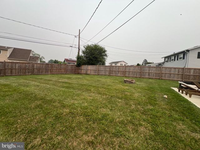 6017 BLACK FRIARS CIR, Baltimore, MD 21228