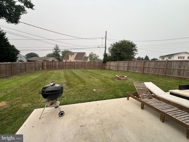 6017 BLACK FRIARS CIR, Baltimore, MD 21228