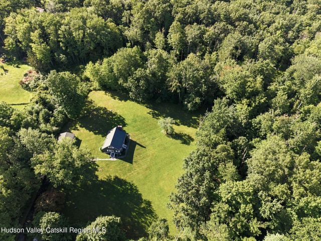 8 Longyear Road, Shokan, NY 12481