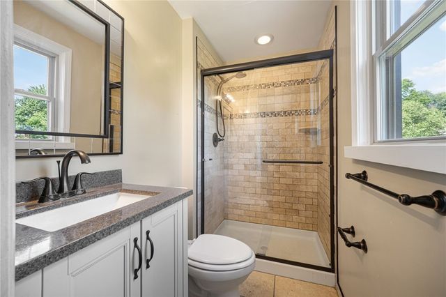 7113 Dumbarton Pl, Bethel Park, PA 15102