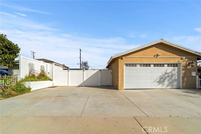 606 N Pershore Avenue, San Dimas, CA 91773