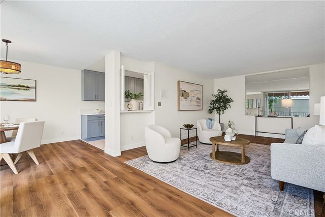 1539 N Laurel Avenue 202, Los Angeles, CA 90046