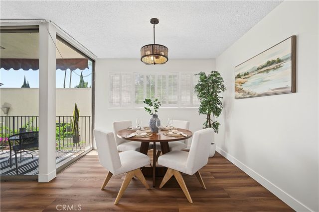 1539 N Laurel Avenue 202, Los Angeles, CA 90046
