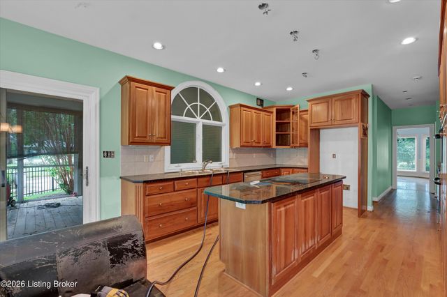 6515 Turnbridge Pl, Prospect, KY 40059
