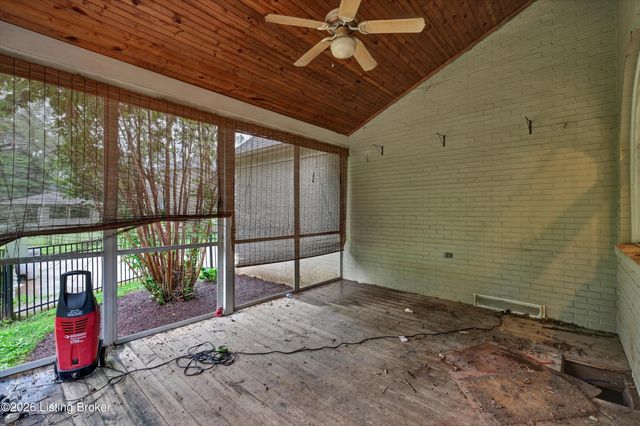 6515 Turnbridge Pl, Prospect, KY 40059