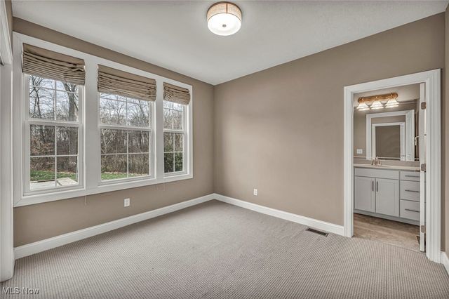 355 Tahoe Trail, Orange Village, OH 44022