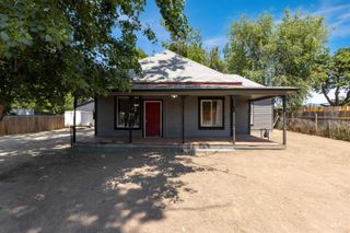 861 8th Ave N, Payette, ID 83661